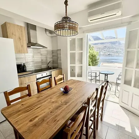 Seaview Apartment