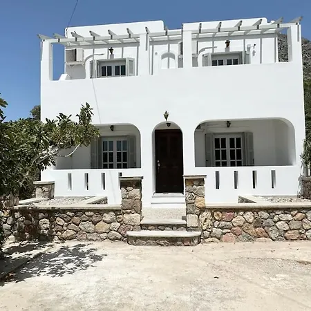 Seaview Apartment *